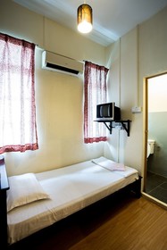 Cozy Home Inn