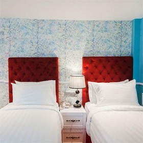 Apple Heritage Hotel