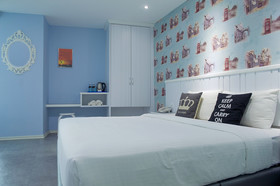 Apple Hotel