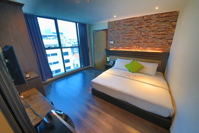 Apple Hotel