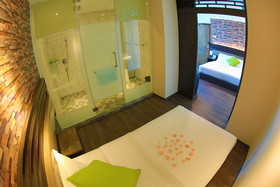 Apple Hotel
