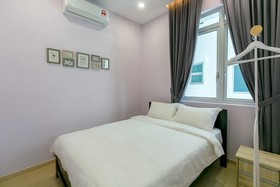 Gat Lebuh Sandilands by Sanguine