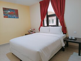 Island City Hotel