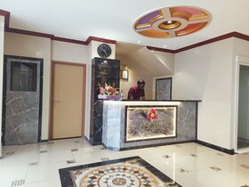 Island City Hotel