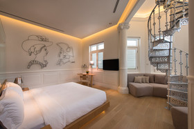 Macalister Mansion