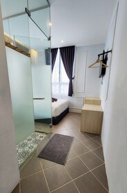 Mac Hotel By Sky Hive