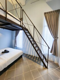 Mac Hotel By Sky Hive