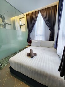 Mac Hotel By Sky Hive