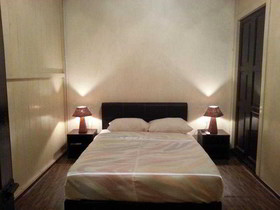 Muntri House