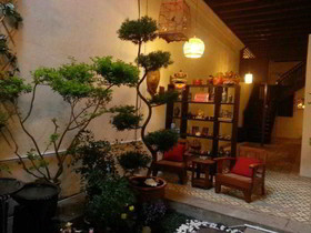 Muntri House