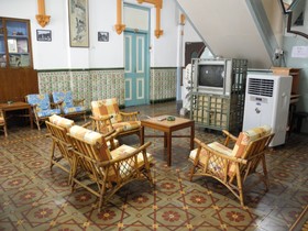 New Savoy Hotel