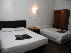 New Savoy Hotel