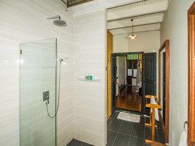 Noordin Street House