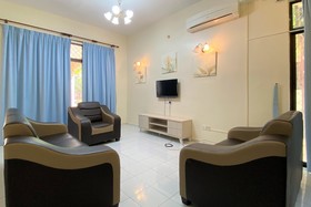 Oyo 90199 Homely&cozy House