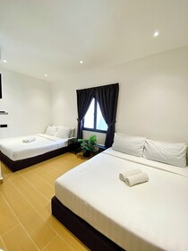 The 6N By Sky Hive