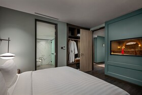 The George Penang by The Crest Collection