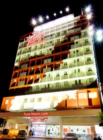 Tune Hotel - George Town Penang