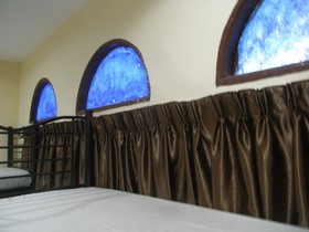 V Hostel