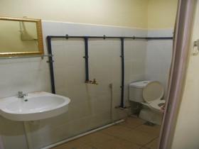 V Hostel