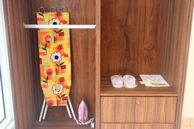Vouk Suites at Mansion One