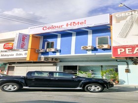 Colour Hotel by ZEN Rooms