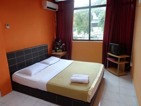 D'Pearl Hotel