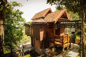 Malihom Private Estate