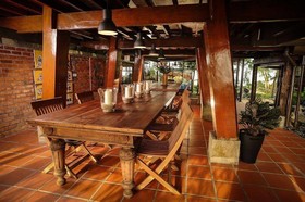 Malihom Private Estate