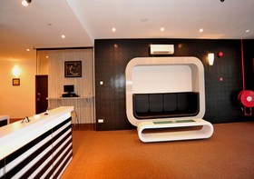 Marvelton Hotel