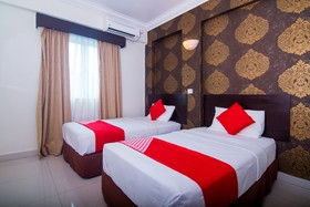 OYO 528 Sea Princess Hotel