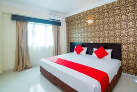 OYO 528 Sea Princess Hotel
