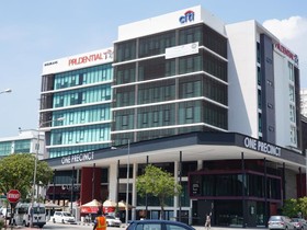 Super 8 bayan baru