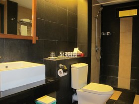 MIL The Boutique Residence
