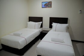 Dcozy Hotel