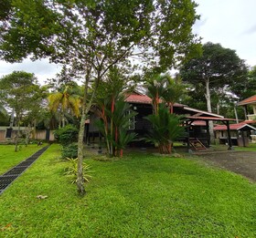 OYO 90906 Rumah Rehat Awana