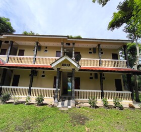OYO 90906 Rumah Rehat Awana