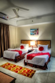 Leisure Cove Hotel & Apartment