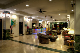 Leisure Cove Hotel & Apartment