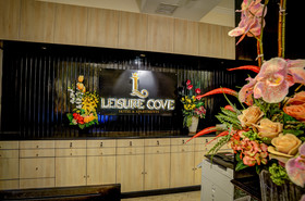 Leisure Cove Hotel & Apartment