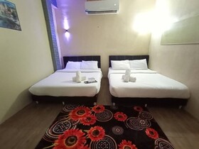 Pine Boutique Batu Gajah