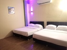 Pine Boutique Batu Gajah