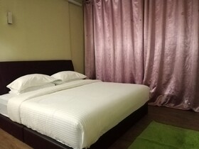 Pine Boutique Batu Gajah