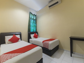 Hotel Iskandar By OYO Rooms