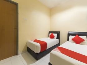 Hotel Iskandar By OYO Rooms