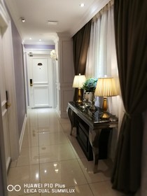 1 Day Car Hotel Station 18