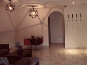 Bercham Vacation House