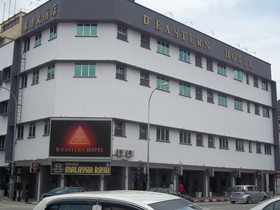 D'Eastern Hotel