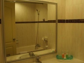 Hillcity Hotel & Condo