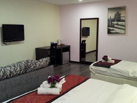 iGarden Hotel