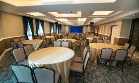 Indra Hotel - Boutique Suites